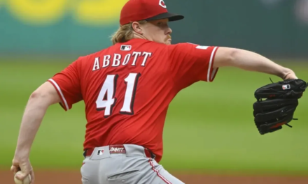 Laudantium a est est